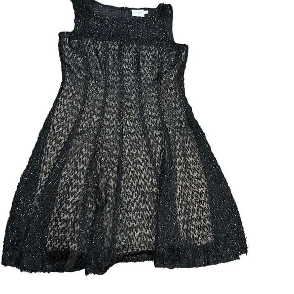 J. TAYLOR *NWT* Black Beige Shimmer Metallic Eyelash Fit and Flare Soft Textured - Picture 4 of 8